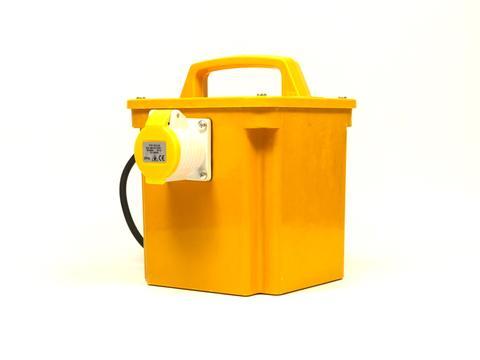 1.5kVA or 1500VA Intermittent Rated Portable Transformer, 1 x 16a socket Power Tool Transformer - Product Code P15/1